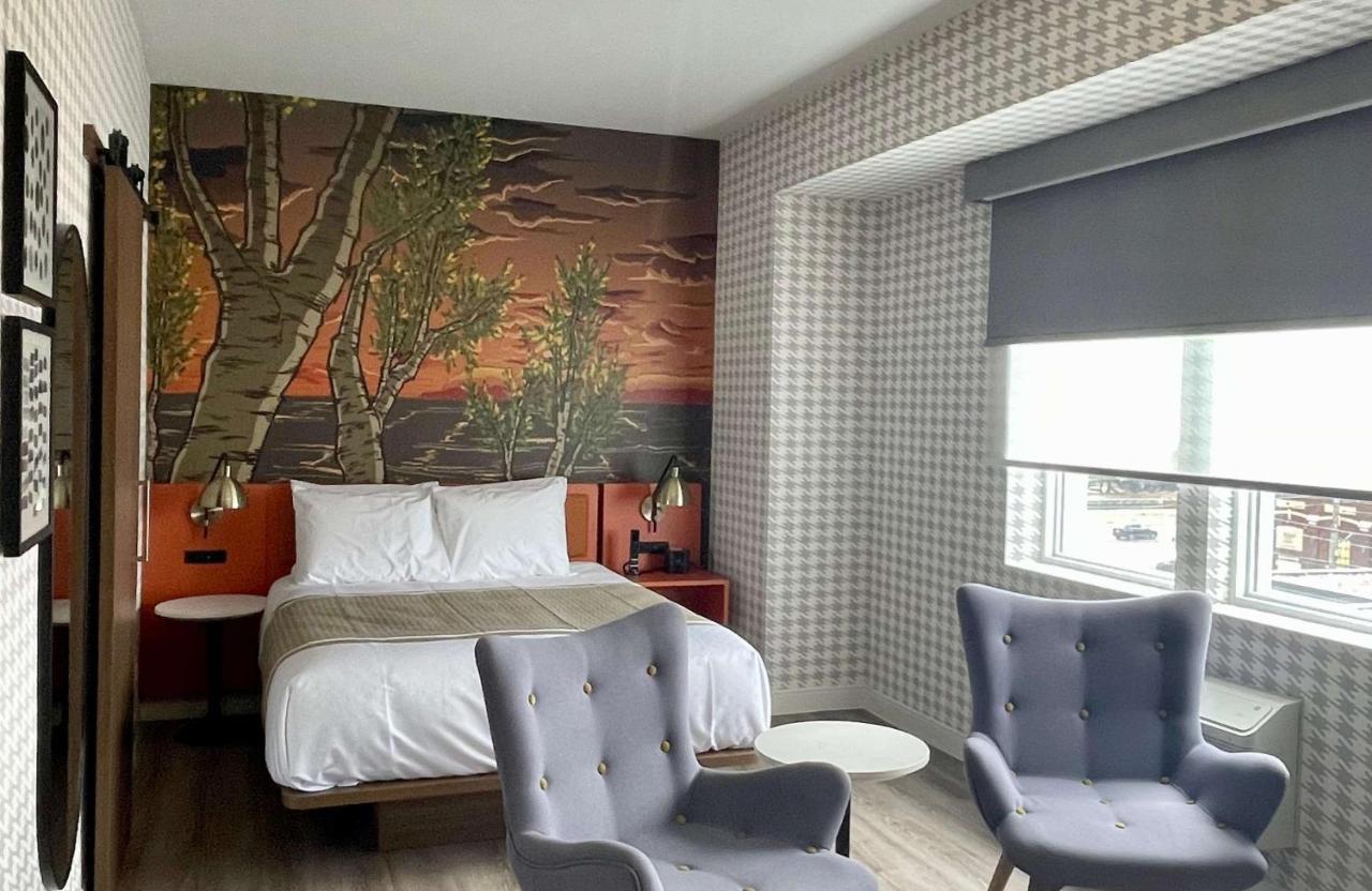 Superior Shores Hotel, Bw Signature Collection Hotel 3*